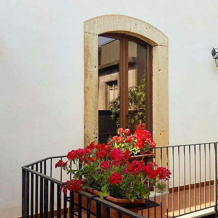 B&B Etna Akme Nicolosi Bagian luar foto