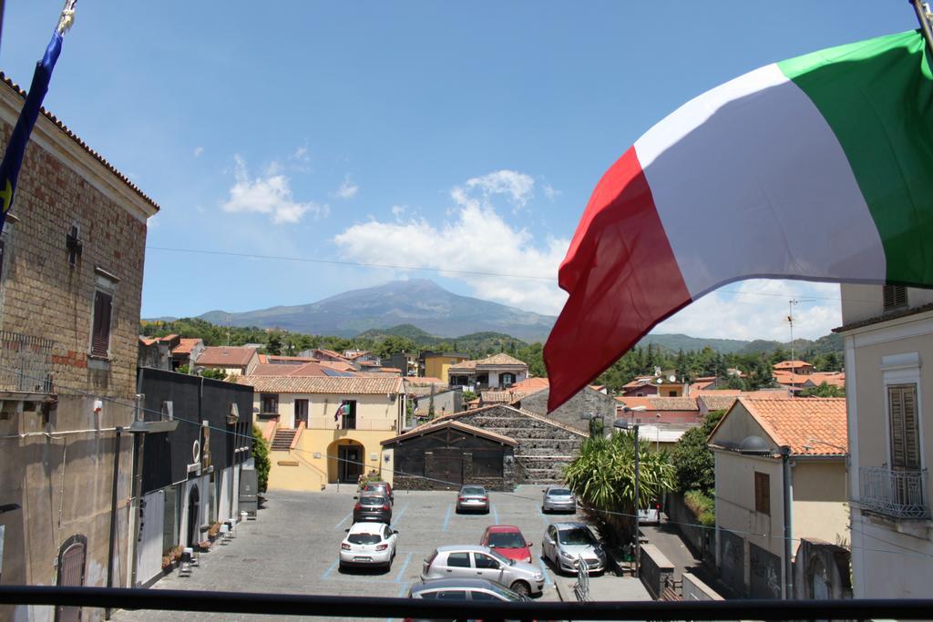 B&B Etna Akme Nicolosi Bagian luar foto