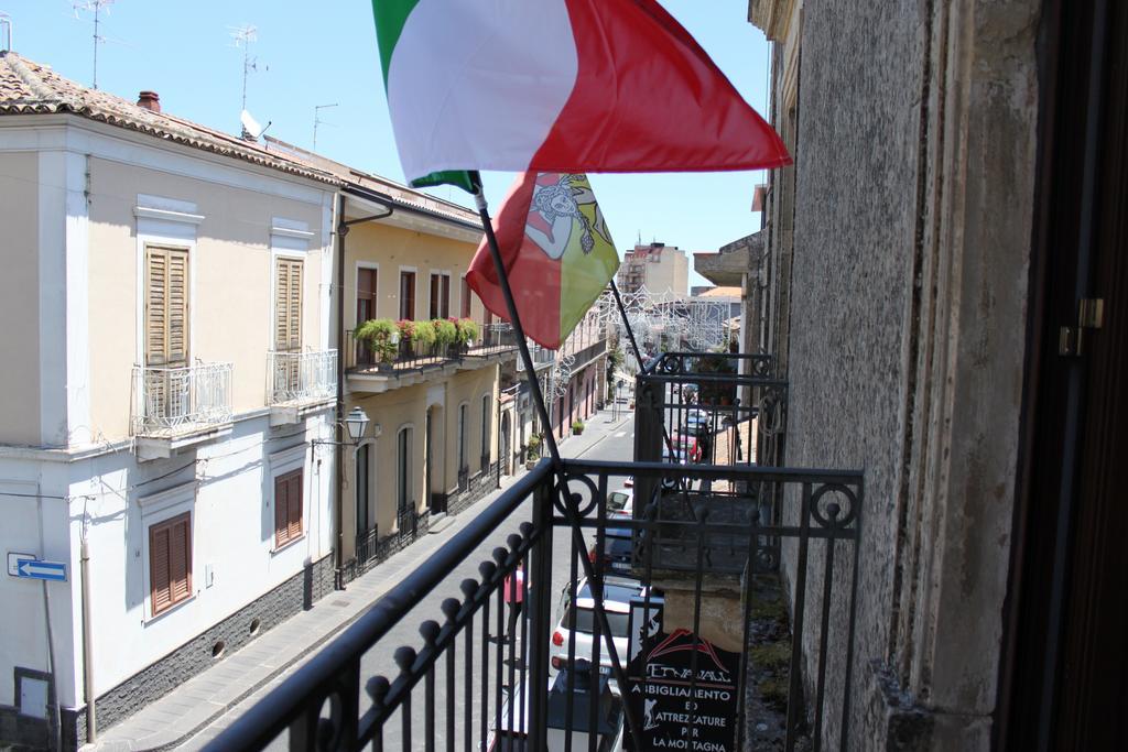 B&B Etna Akme Nicolosi Ruang foto