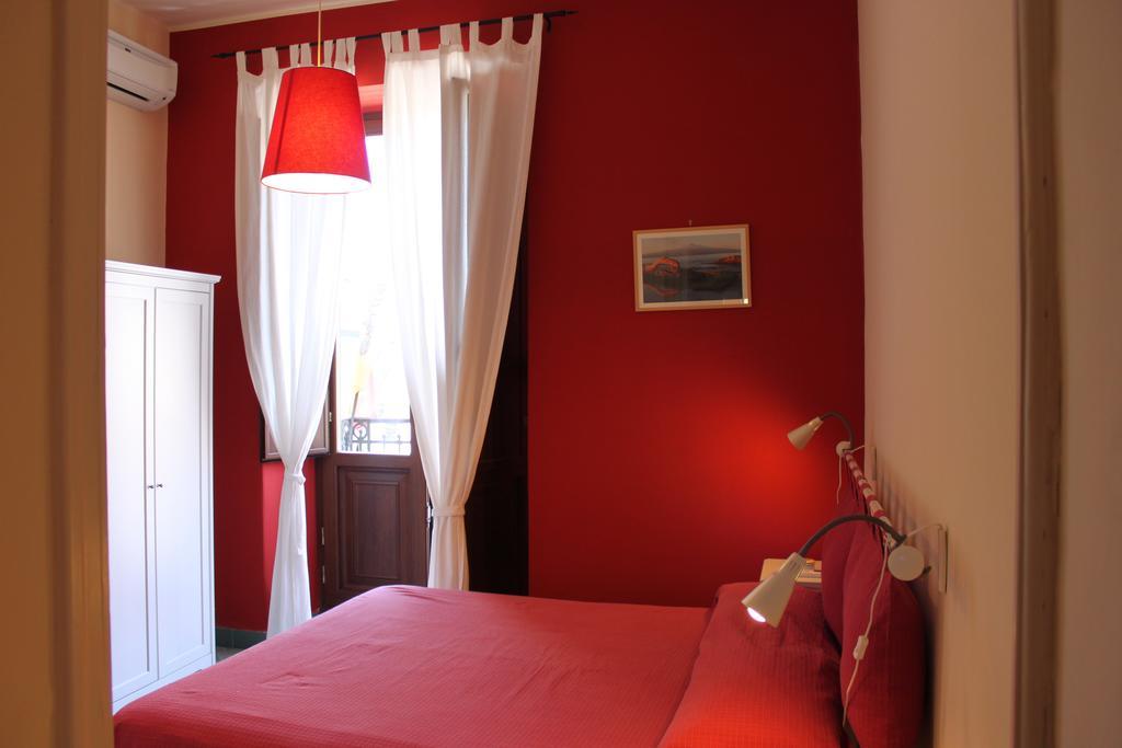 B&B Etna Akme Nicolosi Ruang foto