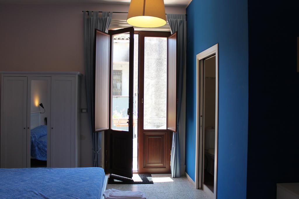 B&B Etna Akme Nicolosi Ruang foto